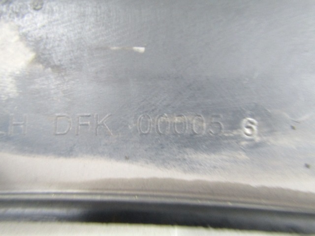 COLA / GUARDABARROS OEM N. DFK00005 PIEZAS DE COCHES USADOS LAND ROVER DISCOVERY 3 (2004 - 2009)DIESEL DESPLAZAMIENTO 27 ANOS 2007