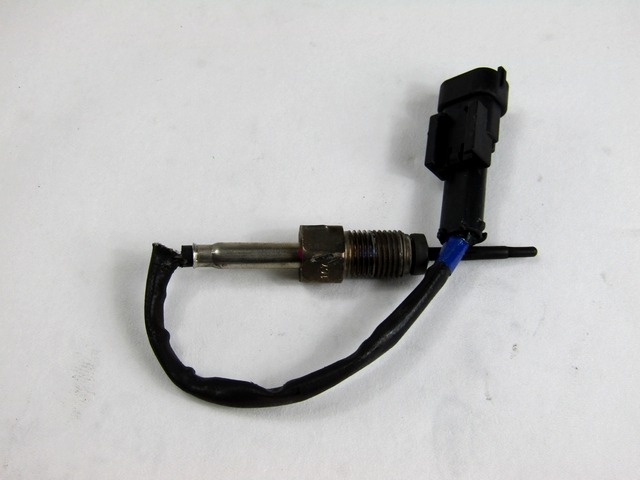 PALPADOR DE TEMPERATURA, GAS DE ESCAPE OEM N. 392202A800 PIEZAS DE COCHES USADOS KIA VENGA (DAL 2010)DIESEL DESPLAZAMIENTO 14 ANOS 2012