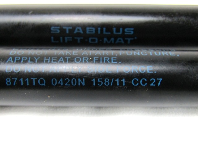 MUELLE D PRESI?N DEL GAS,TAPA PORTAMALET OEM N. 71743353 PIEZAS DE COCHES USADOS FIAT SEDICI (05/2009 - 2014) DIESEL DESPLAZAMIENTO 20 ANOS 2011