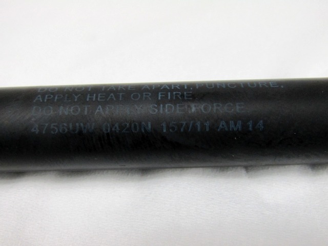 MUELLE D PRESI?N DEL GAS,TAPA PORTAMALET OEM N. 71743353 PIEZAS DE COCHES USADOS FIAT SEDICI (05/2009 - 2014) DIESEL DESPLAZAMIENTO 20 ANOS 2011