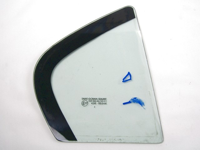 CRISTAL DE PUERTA COMPACTO DERECHA OEM N. 95161651 PIEZAS DE COCHES USADOS CHEVROLET AVEO T300 (2011 - 2015) DIESEL DESPLAZAMIENTO 13 ANOS 2012