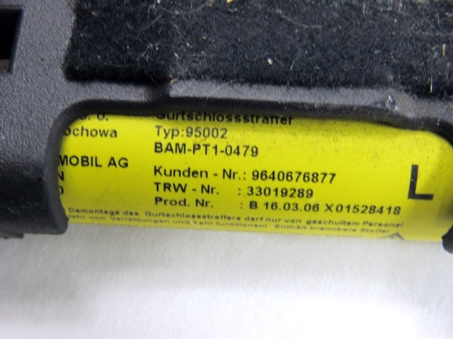 KIT AIRBAG COMPLETA OEM N. 18613 KIT AIRBAG COMPLETO PIEZAS DE COCHES USADOS CITROEN C2 (2004 - 2009) BENZINA DESPLAZAMIENTO 16 ANOS 2006