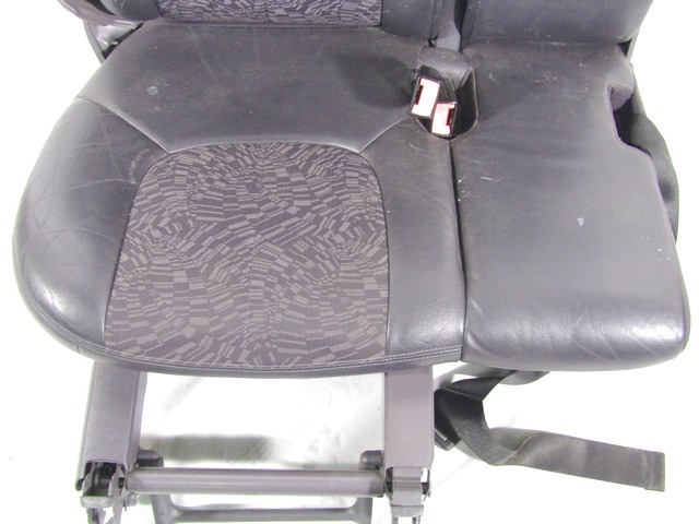 ASIENTO SIMPLE / DOBLE PIEL / ALCANTARA OEM N. 8386 SEDILE POSTERIORE SDOPPIATO PELLE PIEZAS DE COCHES USADOS MERCEDES CLASSE A W168 V168 RESTYLING (2001 - 2005) BENZINA DESPLAZAMIENTO 14 ANOS 2002