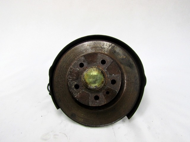 PORTADOR RUEDA POSTERIOR DERECHO  POSTERIOR / CUBO D BRIDA D ARRASTRE OEM N. 60697686 PIEZAS DE COCHES USADOS ALFA ROMEO 147 937 (2001 - 2005)DIESEL DESPLAZAMIENTO 19 ANOS 2004