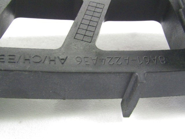 MANIJA TRASERA DERECHA OEM N. 8A61-A224A36 PIEZAS DE COCHES USADOS FORD FIESTA (09/2008 - 11/2012) BENZINA/GPL DESPLAZAMIENTO 14 ANOS 2010