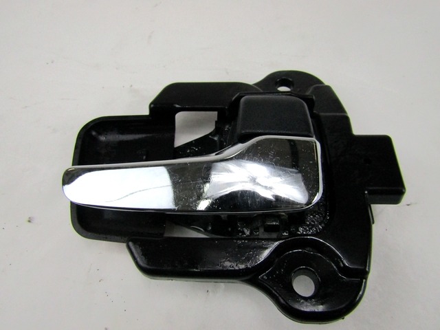 MANETA ABREPUERTA OEM N. MN105360 PIEZAS DE COCHES USADOS CITROEN C-CROSSER (2007 - 2012)DIESEL DESPLAZAMIENTO 22 ANOS 2010