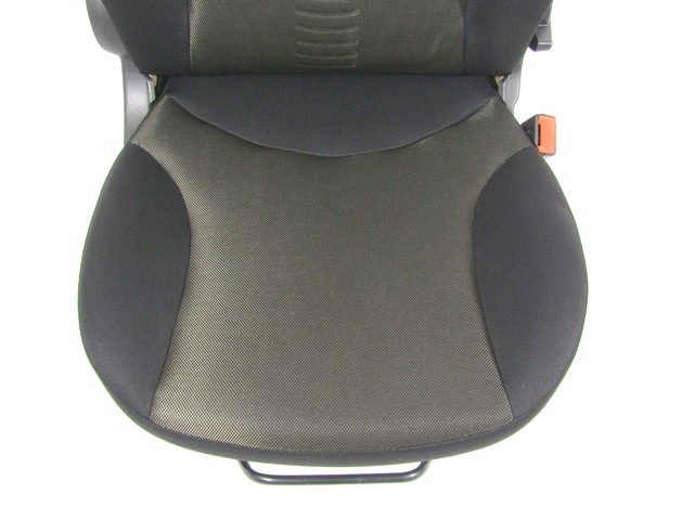 ASIENTO DELANTERO DERECHO OEM N. 17840 SEDILE ANTERIORE DESTRO TESSUTO PIEZAS DE COCHES USADOS FIAT IDEA (2003 - 2008) BENZINA DESPLAZAMIENTO 14 ANOS 2006