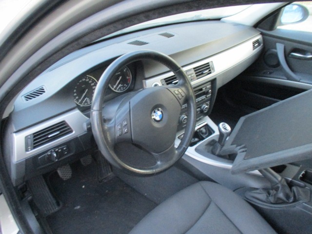 Bmw BMW SERIE 3 BER/SW/COUPE/CABRIO E90/E91/E92/E93 LCI RESTYLING (09/2008 - 2012)  20 DIESEL  2009