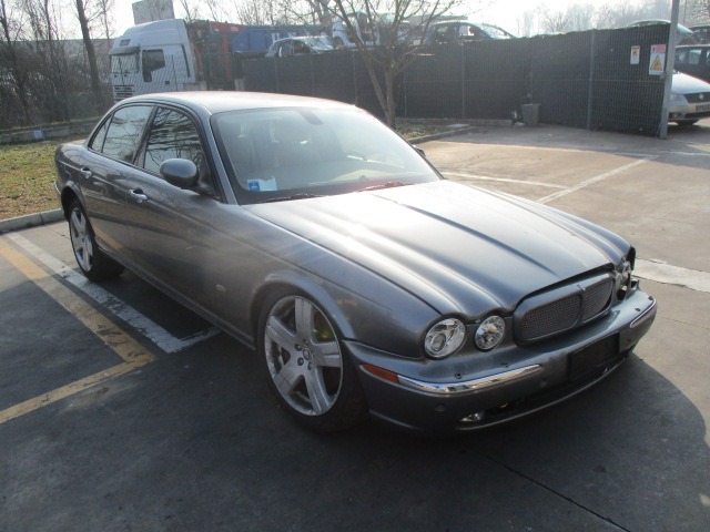 JAGUAR XJR 4.2 B V8 SUPERCHARGED 291KW AUT 4P (2007) RICAMBI IN MAGAZZINO