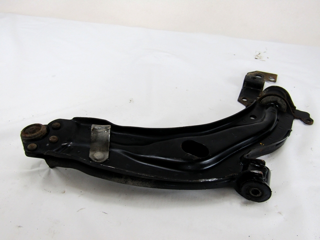 BRAZO TRANSVERSAL IZQUIERDA DELANTERO  OEM N. 51772992 PIEZAS DE COCHES USADOS FIAT DOBLO MK1 R (2005 - 2009) BENZINA/METANO DESPLAZAMIENTO 16 ANOS 2008