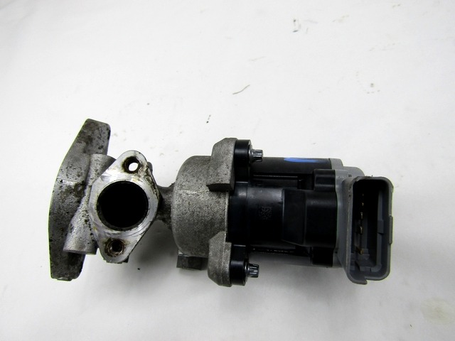 V?LVULA EGR OEM N. 7H2Q-9D475-CE PIEZAS DE COCHES USADOS LAND ROVER RANGE ROVER SPORT (2005 - 2010) DIESEL DESPLAZAMIENTO 27 ANOS 2008