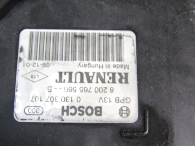 CERCO DE VENTILADOR CON VENTILADOR OEM N. 8200765566 PIEZAS DE COCHES USADOS DACIA SANDERO MK1 (2008 - 2012) BENZINA/GPL DESPLAZAMIENTO 14 ANOS 2010