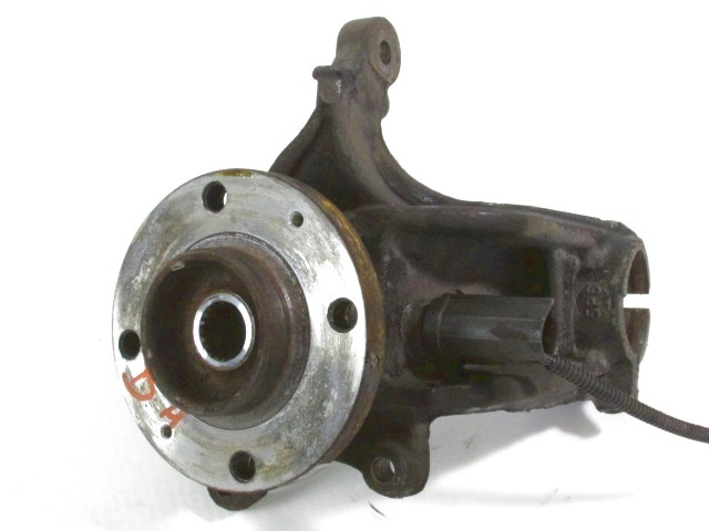 SOPORTE GIRATORIO DERECHO / CUBO DE RUEDA CON APOYO, DELANTERO OEM N. 364790 PIEZAS DE COCHES USADOS CITROEN C3 MK2 SC (2009 - 2016) BENZINA/GPL DESPLAZAMIENTO 14 ANOS 2010