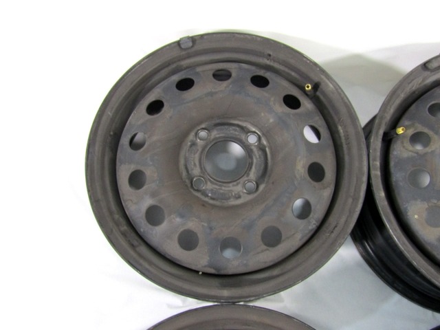 CONJUNTO DE LLANTA 15'' OEM N. 16626 SET 4 CERCHI IN FERRO PIEZAS DE COCHES USADOS FORD FUSION (03/2006 - 2012) DIESEL DESPLAZAMIENTO 14 ANOS 2007