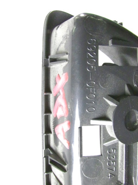 MANETA ABREPUERTA OEM N. 69205-0F010 PIEZAS DE COCHES USADOS TOYOTA COROLLA VERSO (2004 - 2009) DIESEL DESPLAZAMIENTO 22 ANOS 2006