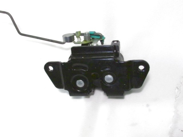 CERRADURA,TAPA PORTAMALET. OEM N. 05027013AD PIEZAS DE COCHES USADOS CHRYSLER PT CRUISER PT (2000 - 2010) DIESEL DESPLAZAMIENTO 22 ANOS 2009