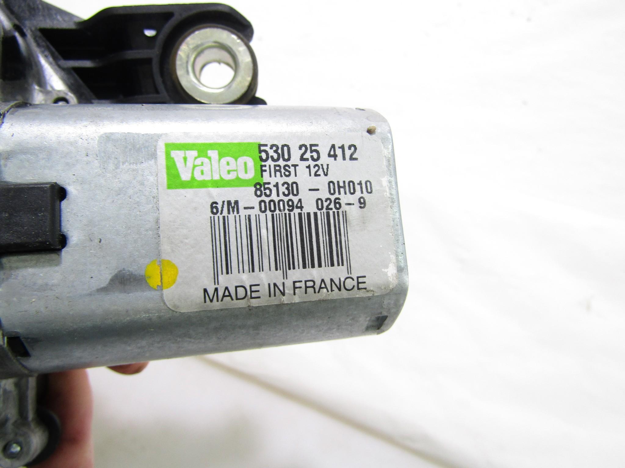 MOTOR DEL LIMPIAPARABRISAS TRASERO OEM N. 85130-0H010 PIEZAS DE COCHES USADOS TOYOTA AYGO (2009 - 02/2012) BENZINA DESPLAZAMIENTO 10 ANOS 2009