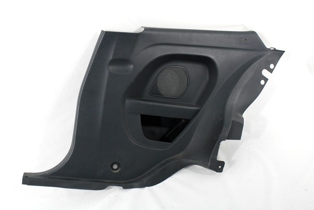 REVESTIMIENTO LATERAL TRAS. OEM N. 8A61-B31012-AGW PIEZAS DE COCHES USADOS FORD FIESTA (09/2008 - 11/2012) DIESEL DESPLAZAMIENTO 16 ANOS 2010