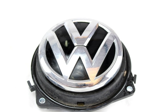 PULSADOR CAP? TRASERO OEM N. 3G5827469 PIEZAS DE COCHES USADOS VOLKSWAGEN PASSAT BER/SW (DAL 2015)DIESEL DESPLAZAMIENTO 20 ANOS 2015