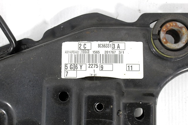 EJE DELANTERO OEM N. 1734687 PIEZAS DE COCHES USADOS FORD FOCUS BER/SW (2008 - 2011) BENZINA DESPLAZAMIENTO 16 ANOS 2008