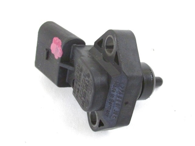 SENSOR PRESI?N GASES DE ESCAPE OEM N. 38906051 PIEZAS DE COCHES USADOS VOLKSWAGEN GOLF MK4 BER/SW (1998 - 2004) DIESEL DESPLAZAMIENTO 19 ANOS 1999