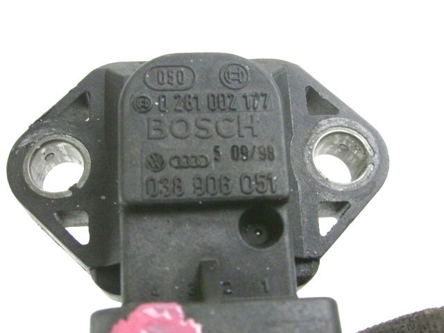 SENSOR PRESI?N GASES DE ESCAPE OEM N. 38906051 PIEZAS DE COCHES USADOS VOLKSWAGEN GOLF MK4 BER/SW (1998 - 2004) DIESEL DESPLAZAMIENTO 19 ANOS 1999