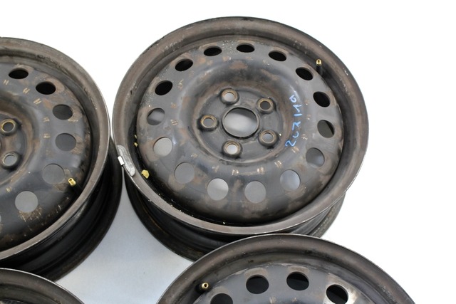 CONJUNTO DE LLANTA 16'' OEM N. 7M3601027E PIEZAS DE COCHES USADOS AUDI A4 B5 BER/SW (1994 - 12/2000) DIESEL DESPLAZAMIENTO 19 ANOS 2000