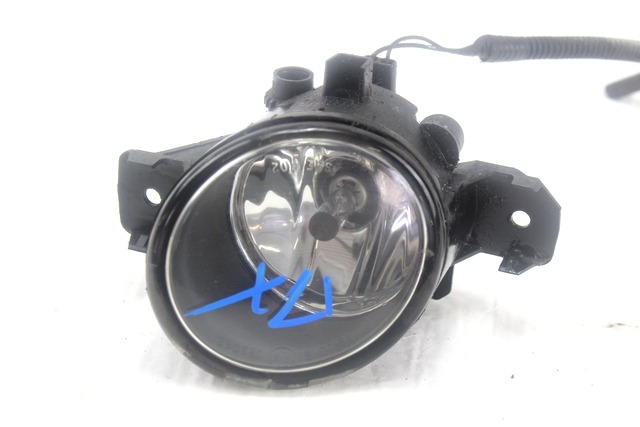 FARO ANTINIEBLA DERECHO OEM N. 8200002470 PIEZAS DE COCHES USADOS RENAULT MODUS (2004 - 2008) DIESEL DESPLAZAMIENTO 15 ANOS 2005