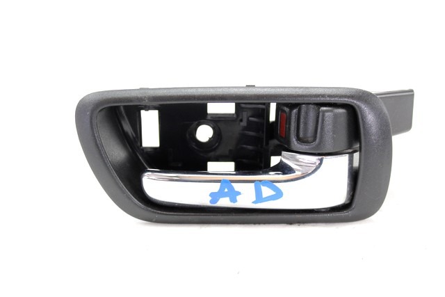 MANETA ABREPUERTA OEM N. 69205-0F010 PIEZAS DE COCHES USADOS TOYOTA COROLLA VERSO (2004 - 2009) DIESEL DESPLAZAMIENTO 22 ANOS 2009