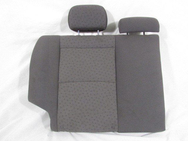 RESPALDO DEL ASIENTO TRASERO OEM N. 14887 SCHIENALE SDOPPIATO POSTERIORE TESSUTO PIEZAS DE COCHES USADOS KIA RIO MK1 RESTYLING DC (2000 - 2005)BENZINA DESPLAZAMIENTO 13 ANOS 2003