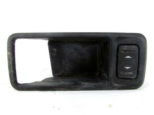 PANEL TRASERO OEM N. 7M5T-14529AA PIEZAS DE COCHES USADOS FORD KUGA (05/2008 - 2012) DIESEL DESPLAZAMIENTO 20 ANOS 2011