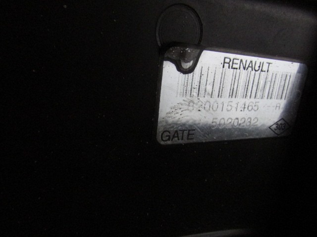 CERCO DE VENTILADOR CON VENTILADOR OEM N. 8200151465 PIEZAS DE COCHES USADOS RENAULT SCENIC/GRAND SCENIC (2003 - 2009) BENZINA DESPLAZAMIENTO 16 ANOS 2007