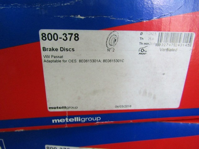 DISCO DE FRENO DELANTERO OEM N. 8E0615301A PIEZAS DE COCHES USADOS VOLKSWAGEN PASSAT B5 3B BER/SW (08/1996 - 11/2000)DIESEL DESPLAZAMIENTO 19 ANOS 1999