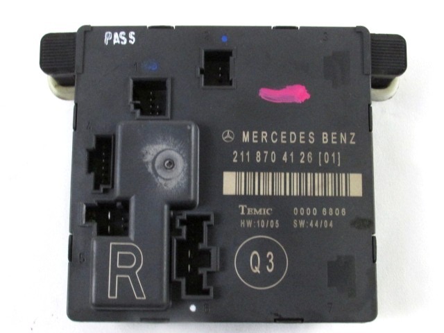 EL CONTROL DE LA PUERTA DE ENTRADA OEM N. 2118704126 PIEZAS DE COCHES USADOS MERCEDES CLASSE E W211 BER/SW (06/2006 - 2009)DIESEL DESPLAZAMIENTO 30 ANOS 2007