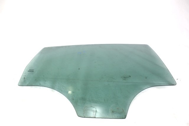 CRISTAL DE PUERTA,VIDRIO TENIDO TRAS.DCH OEM N. 1P0845206D PIEZAS DE COCHES USADOS SEAT LEON 1P1 (2005 - 2012) DIESEL DESPLAZAMIENTO 19 ANOS 2009