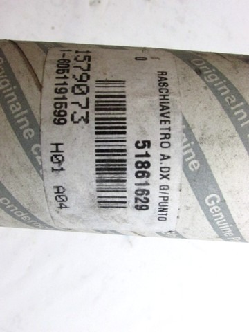 PERFIL, MOLDURAS DE PUERTAS FRONTALES DERECHAS OEM N. 51861632 PIEZAS DE COCHES USADOS FIAT GRANDE PUNTO 199 (2005 - 2012) BENZINA DESPLAZAMIENTO 12 ANOS 2006