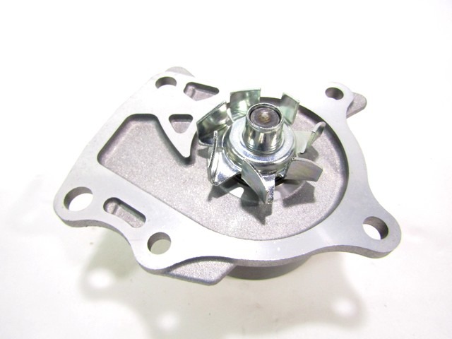 BOMBA DE AGUA ADICIONAL OEM N.  PIEZAS DE COCHES USADOS TOYOTA IQ (2008 - 2015)DIESEL DESPLAZAMIENTO 14 ANOS 2009