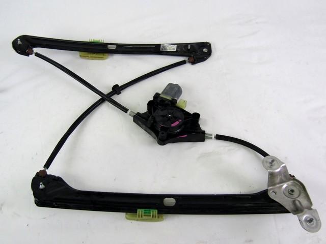 5Q0959802 MOTORINO MECCANISMO ALZA-VETRO ALZACRISTALLO PORTA ANTERIORE DESTRA VOLKSWAGEN GOLF 7 2.0 GTD 135KW 5P D 6M (2015) RICAMBIO USATO 5G4837462H 0130822716