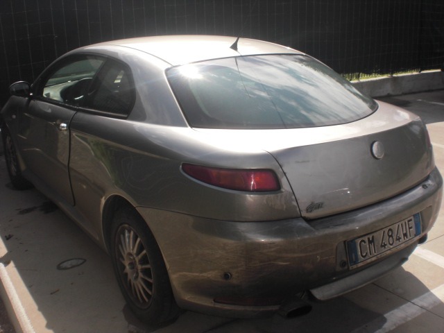 OEM N.  PIEZAS DE COCHES USADOS ALFA ROMEO GT 937 (2003 - 2010)  DESPLAZAMIENTO DIESEL 19. ANOS 2004