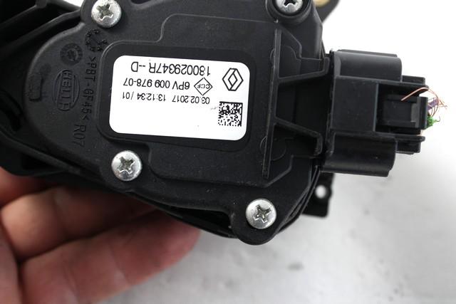 180029347R PEDALE ACCELERATORE RENAULT CLIO 1.5 D 55KW 5M 5P (2017) RICAMBIO USATO