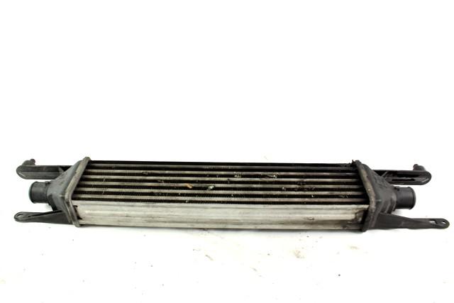 55700449 RADIATORE INTERCOOLER SCAMBIATORE ARIA/ARIA FIAT GRANDE PUNTO 1.3 D 66KW 6M 5P (2009) RICAMBIO USATO