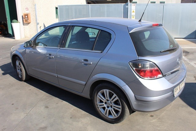 OPEL ASTRA H 1.7 D 74KW 5M 5P (2008) RICAMBI IN MAGAZZINO