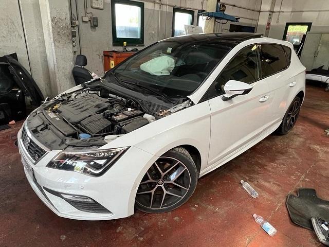 SEAT LEON FR BLACK EDITION 2.0 D 110KW AUT 5P (2018) RICAMBI IN MAGAZZINO