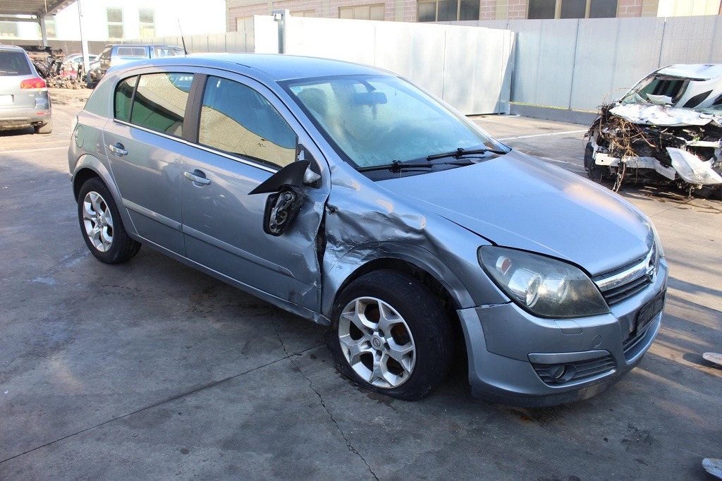 OPEL ASTRA H 1.7 D 74KW 5M 5P (2005) RICAMBI IN MAGAZZINO
