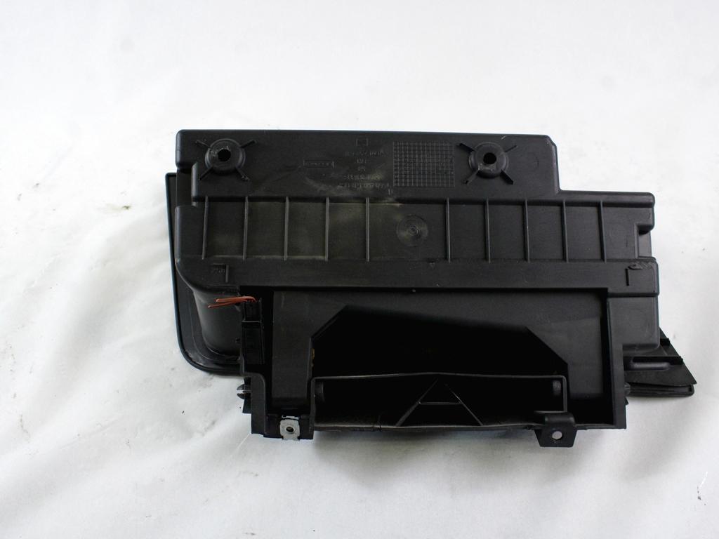 1P1857095C CASSETTO PORTAOGGETTI LATO DESTRO SEAT LEON 1.6 D 77KW 5M 5P (2011) RICAMBIO USATO 3C0959703ESE1