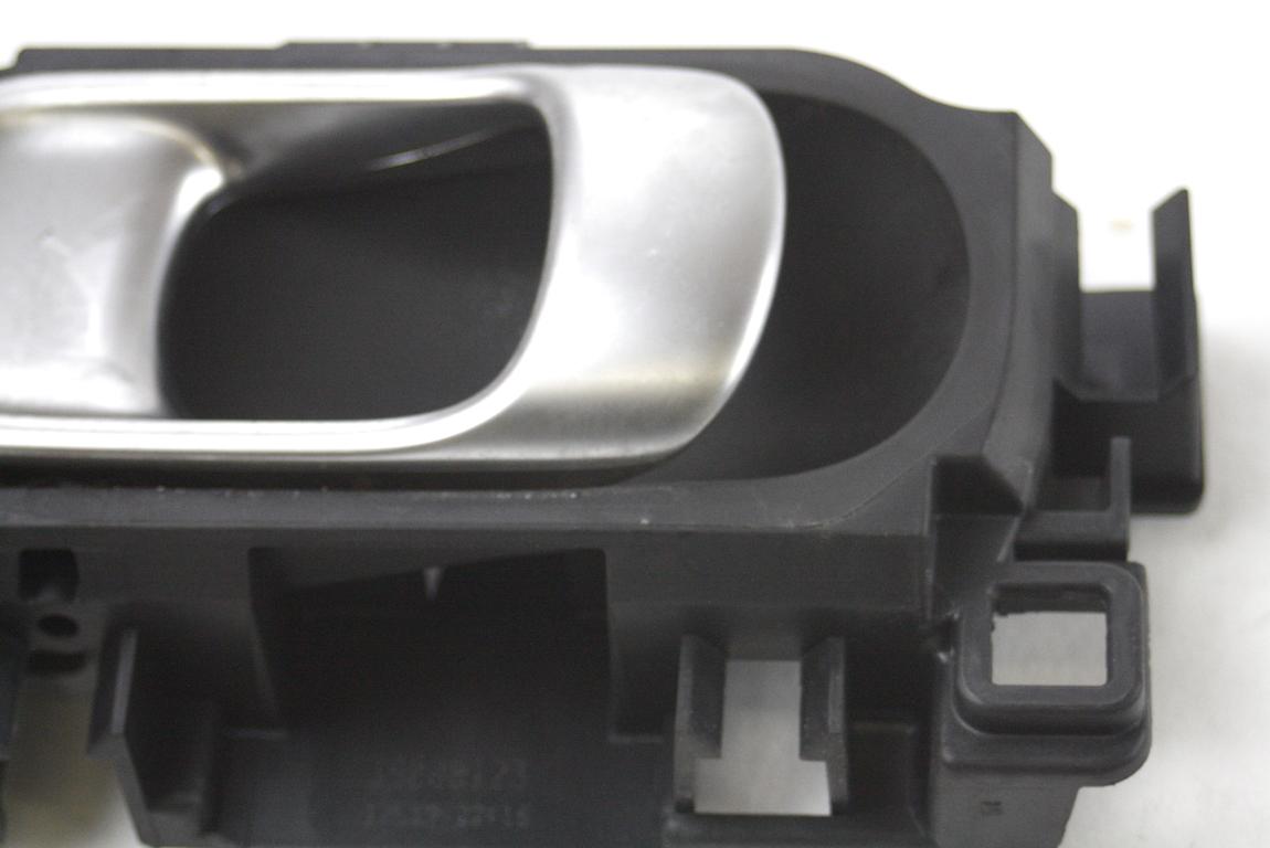 98012886VV MANIGLIA INTERNA PORTA ANTERIORE SINISTRA CITROEN C3 AIRCROSS 1.2 B 81KW 5M 5P (2020) RICAMBIO USATO