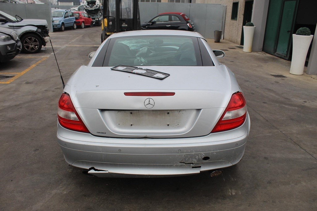 MERCEDES SLK 200 R171 1.8 B 120KW AUT 2P (2004) RICAMBI IN MAGAZZINO