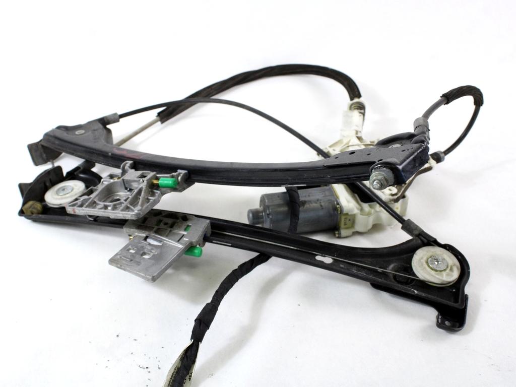 A1717200446 MOTORINO MECCANISMO ALZA-VETRO ALZA-CRISTALLO PORTA ANTERIORE DESTRA MERCEDES SLK 200 R171 1.8 B 120KW AUT 2P (2004) RICAMBIO USATO A1718201442