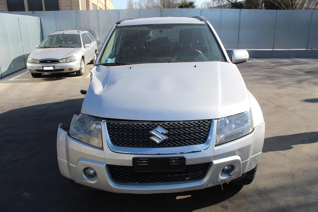 SUZUKI GRAND VITARA 1.9 D 95KW 5M 5P (2013) RICAMBI IN MAGAZZINO