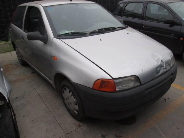 FIAT PUNTO 1.7 DIESEL 46kW 5M (1998) Partes utilizadas